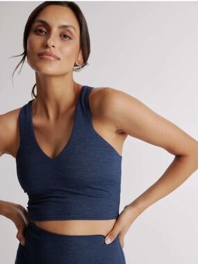 ❌Sold Quince Ultra-Soft V-Neck Cropped Tank Medium Heather Blue